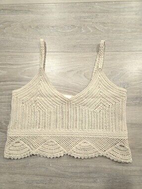 H&M Cream Off White Crochet Knit Crop Top Tank Size Medium